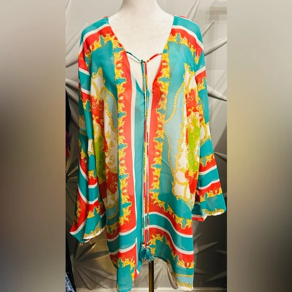 EUC Violet Sky SZ M green/white multicolored swimsuit cover up/bust 50”/PTP 25”